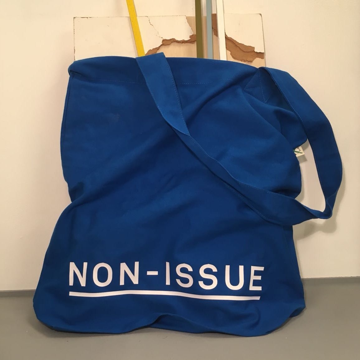 Non-Issue / Totebag / 2018